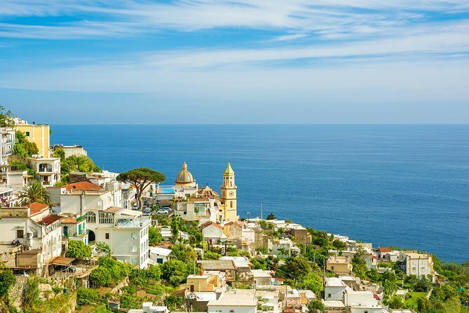 Private direct transfer from Naples to Praiano - Choosing the Right Vehicle for Your Group and Suitcases