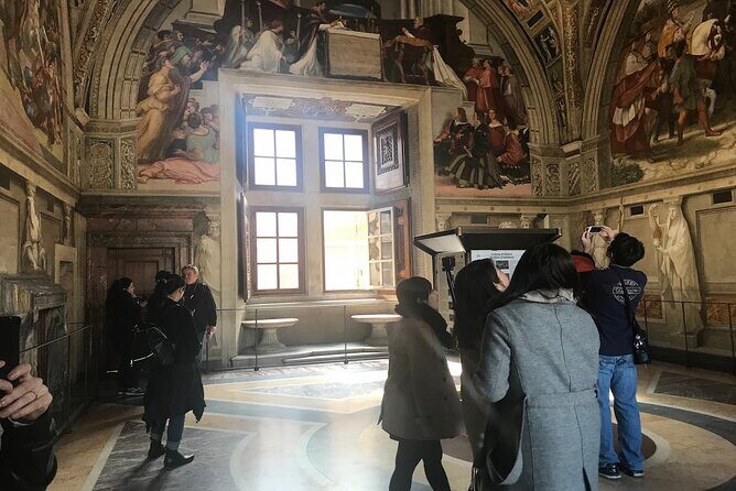 Private Early Morning Express Tour Sistine Chapel, Raphael Rooms - Why 7:30am at the Vatican changes everything