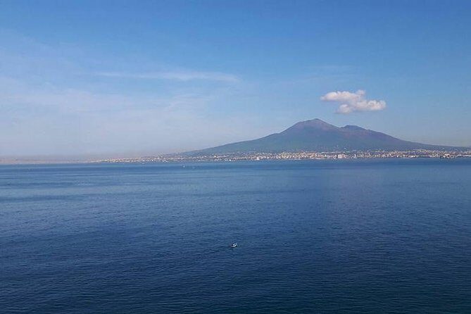 Private Exclusive VIP Tour of Positano, Pompeii & Mount Vesuvius - Getting picked up in Naples: fewer hassles, more daylight
