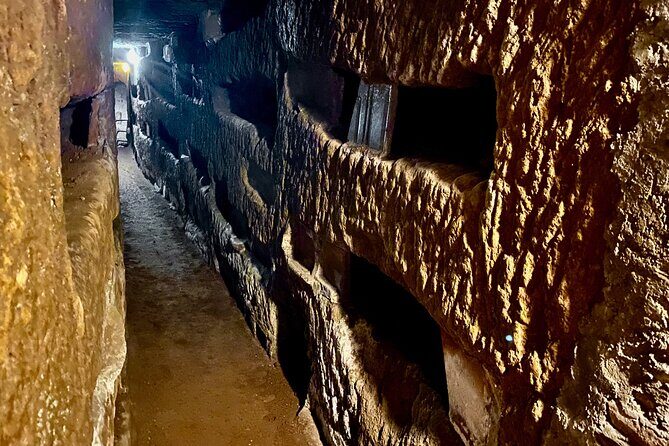 Private Express Tour of Roman Catacombs with Transfer - Roman Catacombs You Can Actually Do in 90 Minutes