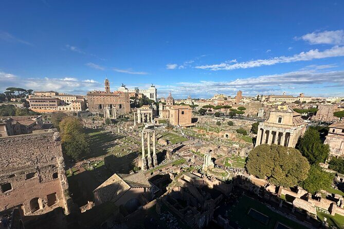 Private Extended Colosseum & Roman Forum With SUPER Sites Tour - The Roman Forum: temples, politics, and everyday life in the Valley of the Gods