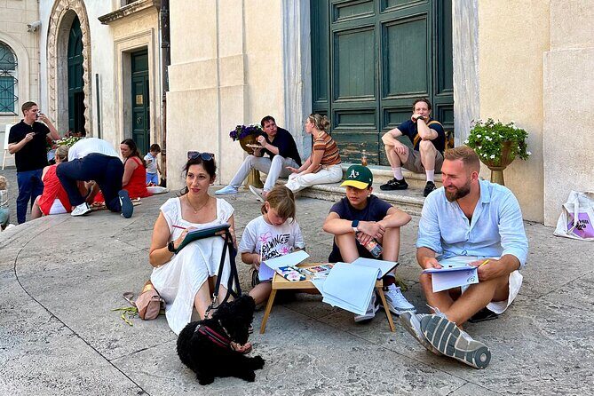 Private Family Scavenger Hunt & Art Lab Tour – Rome Landmarks - Stop 4: Area Sacra di Largo Argentina and the Cat Sanctuary Moment