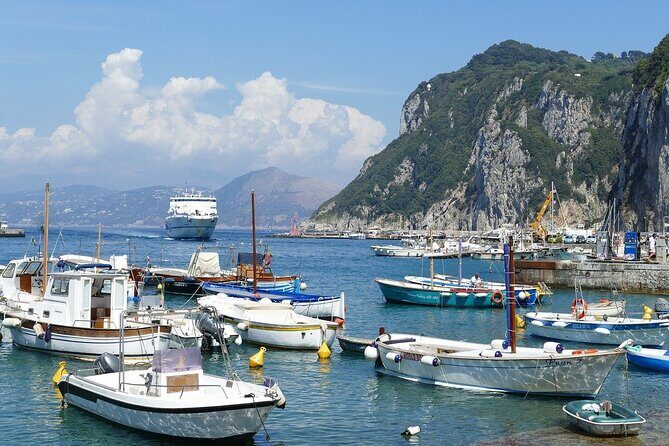 Private Full-Day Capri and Blue Grotto Stress Free Tour from Rome - Faraglioni and the Augustus’ Gardens: Capri’s signature framing