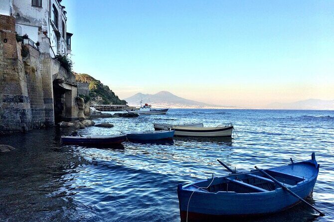 Private Guided Half Day Panoramic Tour in Naples - Up Posillipo for lunch: Tufò and the hill-to-sea shift