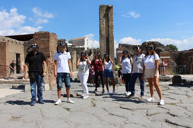 Private Guided Tour and VR Headsets in the Ancient Pompeii - Practical Tips to Make Pompeii Feel Less Like a Maze