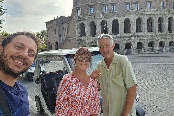 Private Instagram Photoshoot in Rome – Trevi Fountain & Colosseum - Ciro’s photo direction: natural posing is the real service