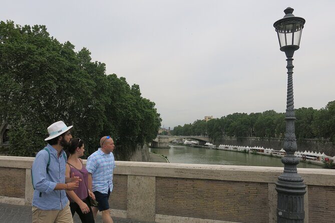 Private Jewish Ghetto Walk and The Influence in Roman Cuisine - Jewish Community of Rome: market streets, the Tiber, and a real synagogue visit