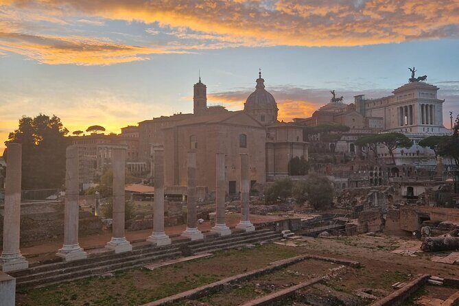 Private Jewish tour: Colosseum, Arch of Titus and Roman Forum - Arch of Titus and the Roman Forum: a second act with context
