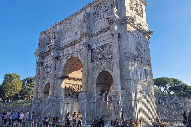 Private Jewish tour: Colosseum, Arch of Titus and Roman Forum - Afternoon timing and the start near Arch of Constantine