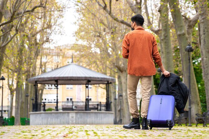 Private Luggage Storage in Rome - How Stasher luggage storage works (private, insured, flexible)