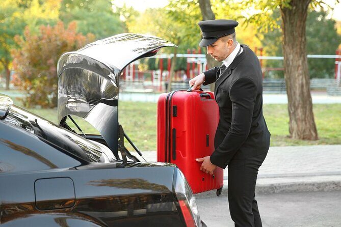 Private One way Transfer Rome Fiumicino Airport to Rome - Price and Value: What $156.74 Per Person Is Really Buying