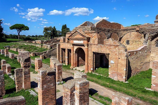 Private Ostia Antica Tour: The Perfectly Preserved Port of Ancient Rome - Why Ostia Antica feels different from Rome’s big sights