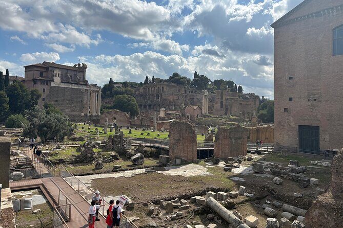 Private Personalized Architecture Tour of Rome with an Architect - Why a private architect tour beats a standard sightseeing loop