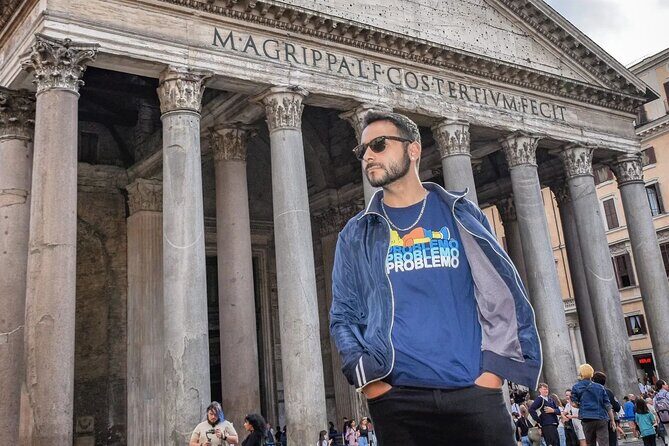 Private photo Tour in Rome - Piazza Venezia and the Way Through the Imperial Fora Area