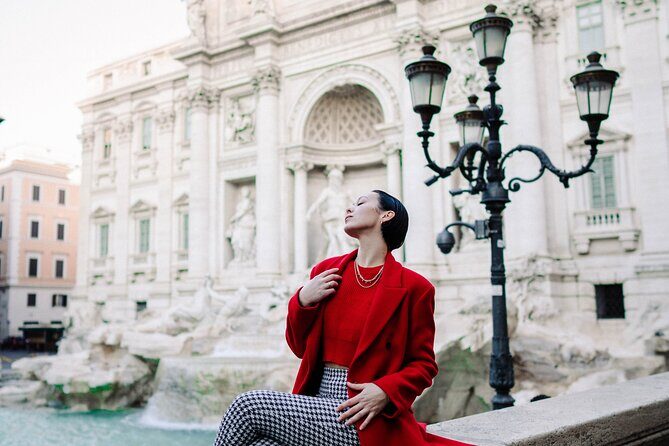 Private Photoshoot in Rome - Where you meet: Via del Monte Oppio and the sunrise Trevi twist