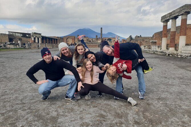 Private Pompeii & Amalfi Coast Tour: Sorrento & Positano -Tickets - Elite Homes and City Streets: Casa dei Vettii and the People of Pompeii