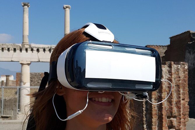 Private Pompeii Tour with 3D Virtual Reality Headset - Pompei rebuilt in your head with 360° Gear VR