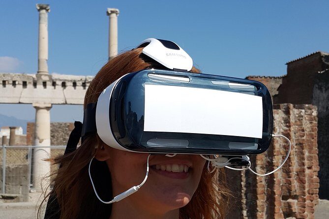Private Pompeii Tour with 3D Virtual Reality Headset - Tour Assistant Only - A 2.5-Hour Private Pompeii Snapshot With 3D Headsets