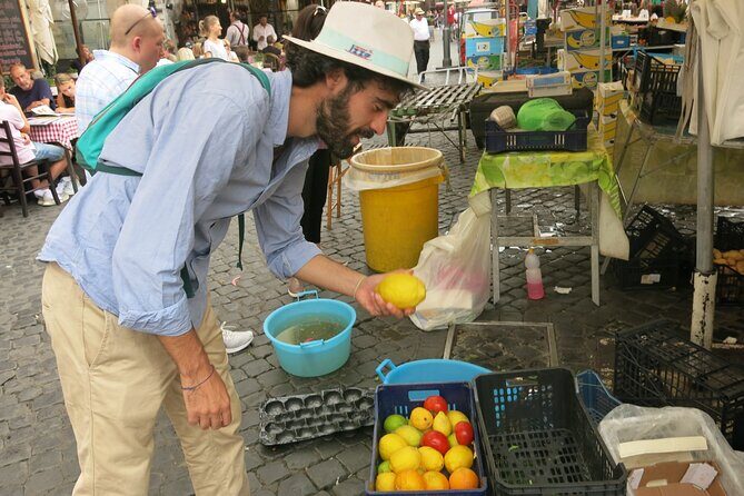 Private Roman Vegetarian Food Tour - Campo de Fiori: Getting Oriented and Starting With the Real Stuff