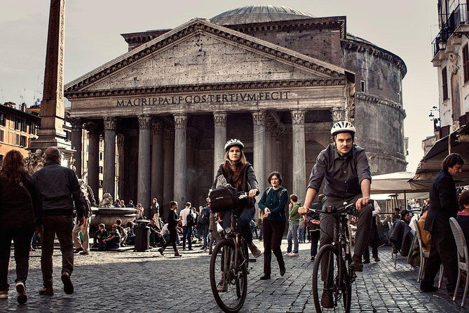 Private Rome City Bike Tour with quality Cannondale EBike - Piazza Venezia and the Monumental Triad (Trajan’s Column, Vittoriano, Palazzo Venezia)