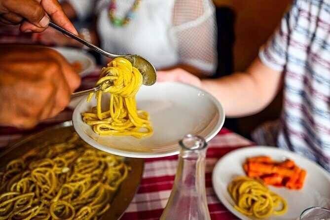Private Rome Food Tour in the Historic Centre with 8+Tastings - A private Rome food walk that links landmarks to flavors