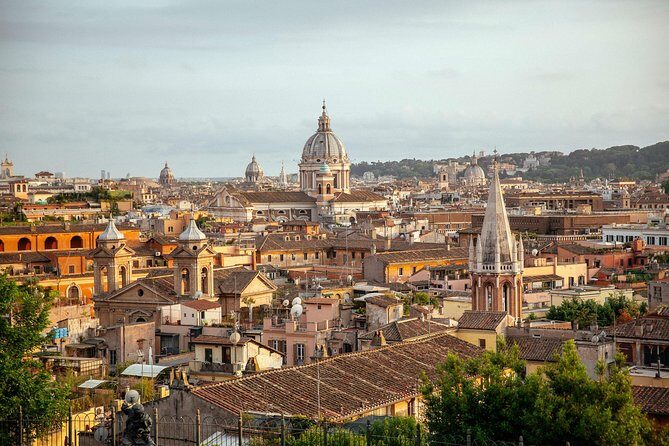 PRIVATE Rome Kickstart Tour With a Local PRIVATE Guide - Stop 2: Piazza Navona—the square that practically runs on espresso
