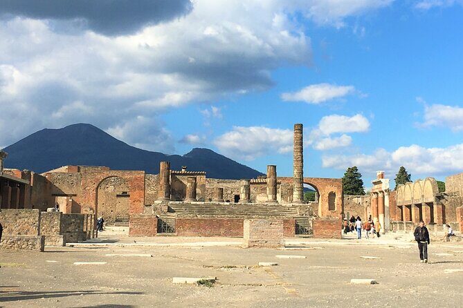 Private Skip The Line Archeo Tour Of Pompeii - Pompeii in 2 hours: what you actually cover