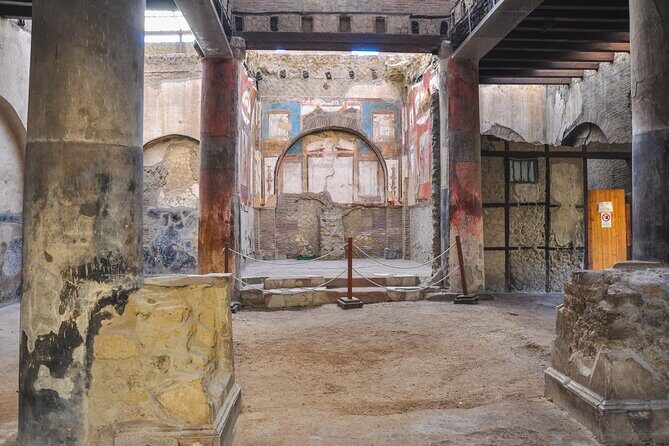 Private Sorrento, Positano and Pompei Tour - Positano in one hour: big views, short window