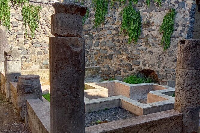 Private Tour in Herculaneum with an authorized guide - Herculaneum’s Big Difference: The City Beneath Vesuvius