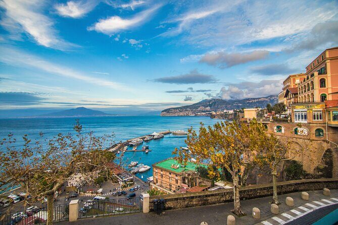 Private Tour in Pompeii Sorrento and Positano - Sorrento free time: shops, coffee, and a gentler pace