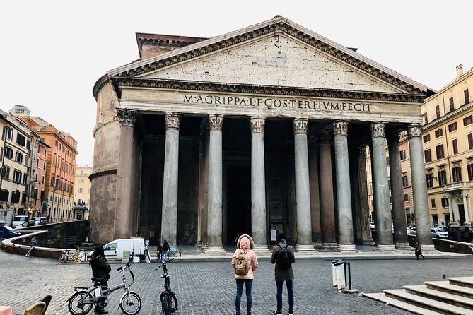 Private tour in Rome with an Electric bike and Local Food - Piazza del Colosseo: seeing the Colosseum area without ticket stress