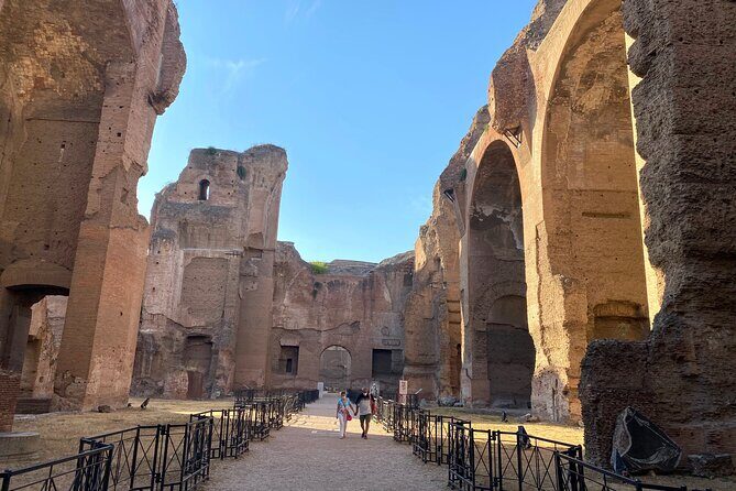 Private Tour of Caracalla Baths and Circus Maximus - Hypocaust and underfloor heating: the engineering lesson you’ll remember
