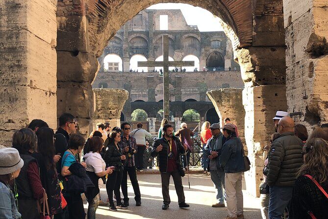 Private Tour of Colosseum, Forum, Palatine Hill and arena floor - Starting at the Arch of Constantine and keeping your day organized