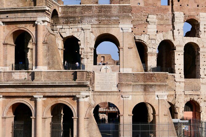 Private Tour of Colosseum with Entrance to Roman Forum - The guided Roman Forum: temples, punishments, and senators’ power