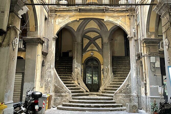 Private tour of Naples with street food tasting - What you eat: deep-fried pizza, babà, and espresso (included)