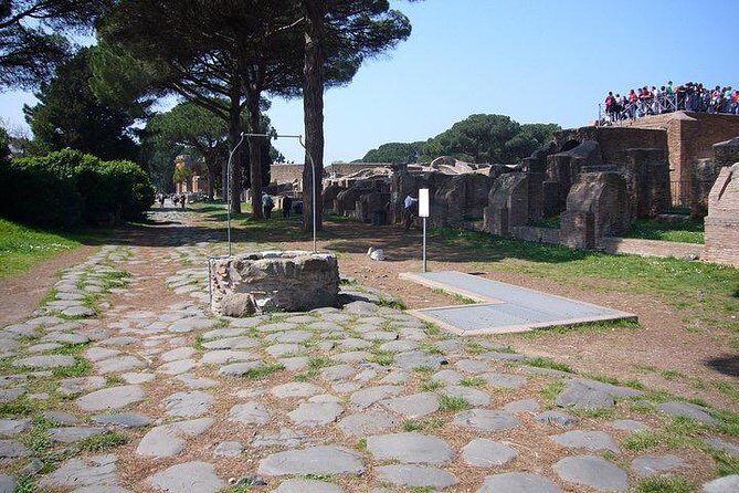 Private tour of Ostia, the ancient city harbor, by van with a PhD archaeologist - Baths of the Charioteers and Neptune: Social Life in Public Space