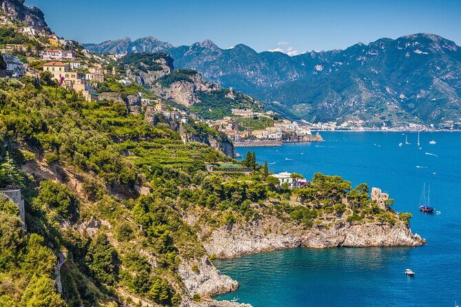 Private Tour of Pompeii and the Amalfi Coast from Sorrento or Naples - Pompeii Archaeological Park: Two Hours That Feel Short