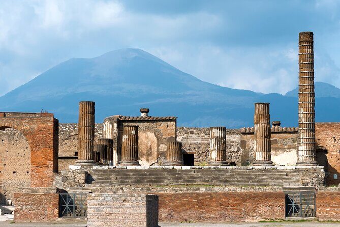 Private tour of Pompeii and Vesuvius from Sorrento or Naples - Key highlights at a glance