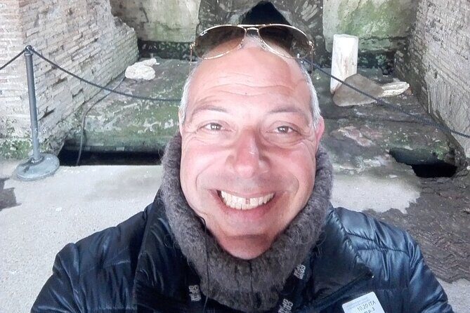 Private tour of Rome - Golf cart - Trevi Fountain: photo timing plus a guided read of the landmark