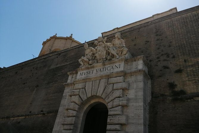 Private Tour of Vatican & Sistine Chapel Without Line - Start at Via Germanico: How the Meeting Works