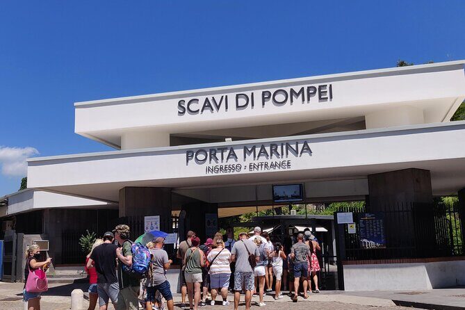 Private Tour Pompeii and Herculaneum - Herculaneum’s Fine Houses and Marble-Clad Streets