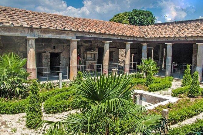 Private Tour: Pompeii and Sorrento from Rome - Lupanar: One Stop You Can Skip Without Missing the Whole Point