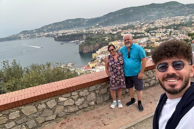 Private Tour to the Amalfi Coast, Positano and Ravello - Guide quality and communication: the big upside, the big caution