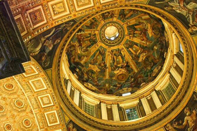 Private Tour Vatican Museums & Sistine Chapel Skip the line - Meeting at Gyash Tours and Getting Through Security