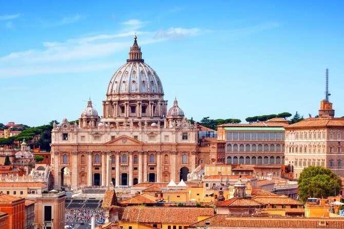 Private Tour: Vatican Museums, Sistine Chapel & St Peter Basilica - A VIP Vatican route built for a short visit