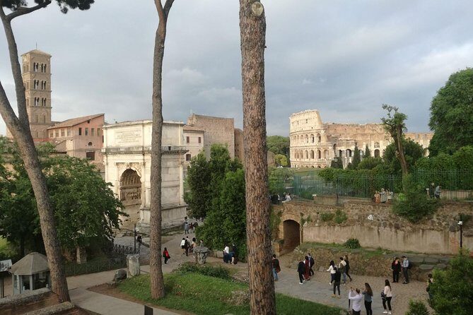 PRIVATE TOUR, with archaeologist: Colosseum, Palatine Hill, Roman Forum. - The levels you’ll see (and the parts you won’t)