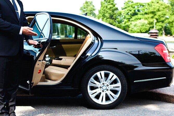 Private Transfer : from Fiumicino Airport to Rome - How the Fiumicino Arrival Pickup Works (and Why It’s Worth It)