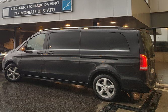 Private transfer from Fiumicino Airport to Rome city centre and vice versa - Meeting Points in Rome and at Fiumicino: Know Where to Stand
