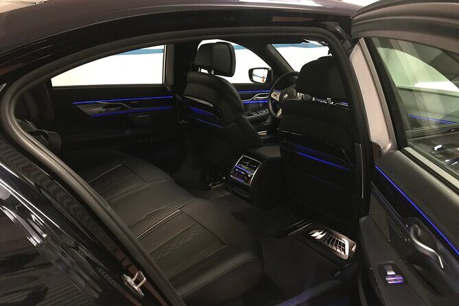 Private Transfer from Fiumicino or Ciampino Airport to Rome - Meet your driver: getting picked up the easy way