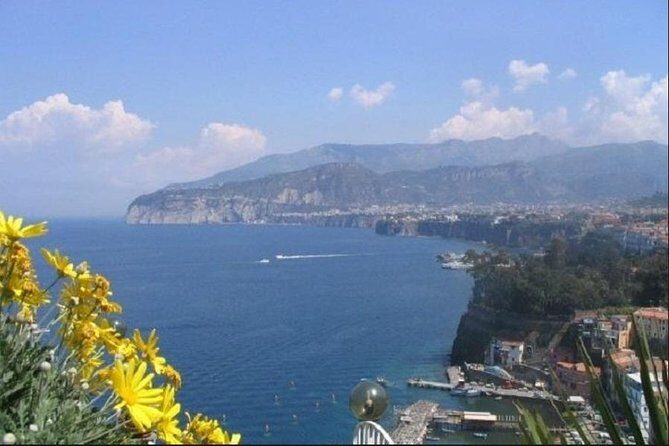 Private Transfer from Multiple Locations in Naples to Sorrento - Luggage limits and waiting charges: the fine print that prevents headaches